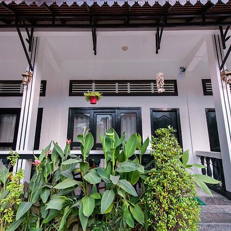 Sok San Villa Батамбанг Екстериор снимка