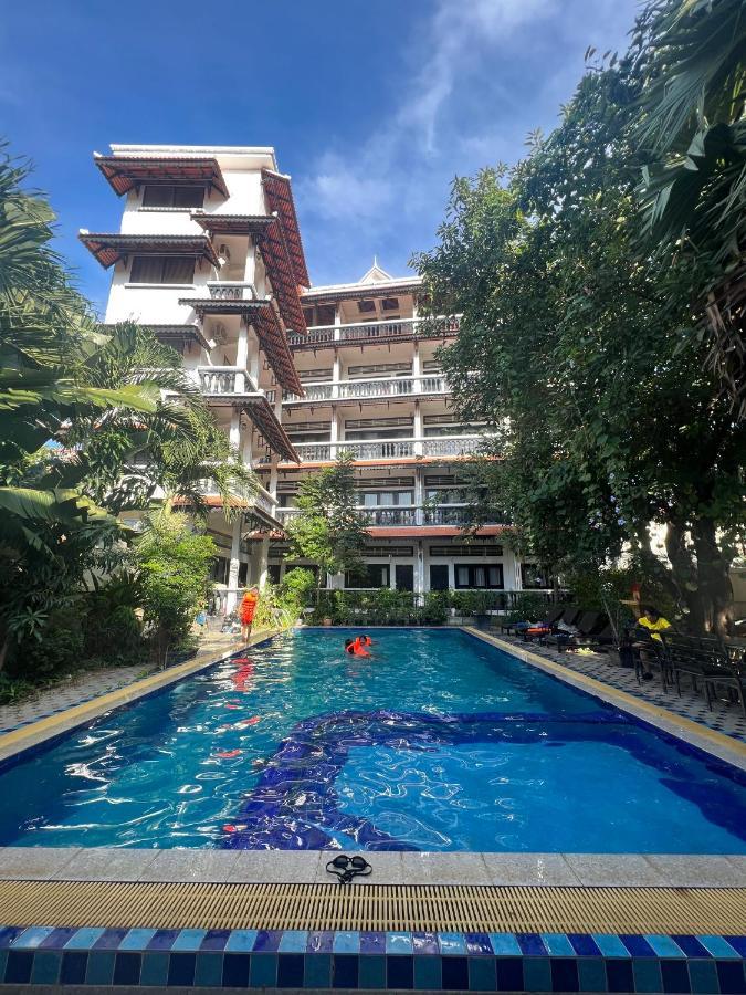 Sok San Villa Батамбанг Екстериор снимка